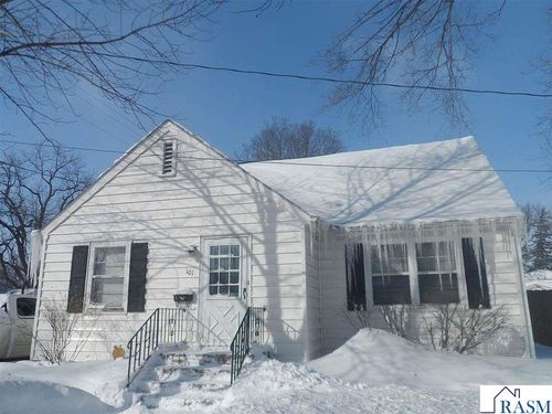 101 W Bert St, Lake Crystal, MN, 56055-2002 | Card Image