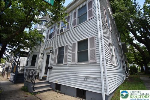 401 Cattell St, EASTON, PA, 18042-1703 | Card Image