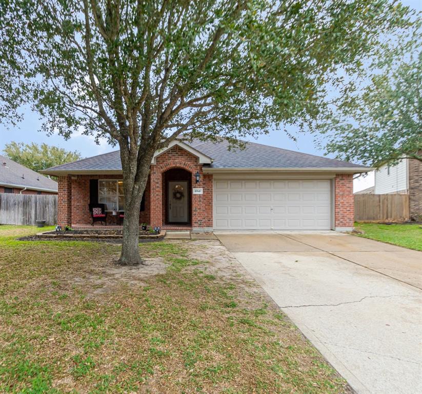 Canyon Mist Ln, Dickinson, TX 77539