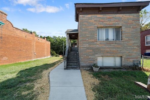 6424 Brockschmidt Pl, Saint Louis, MO, 63139-3402 | Card Image