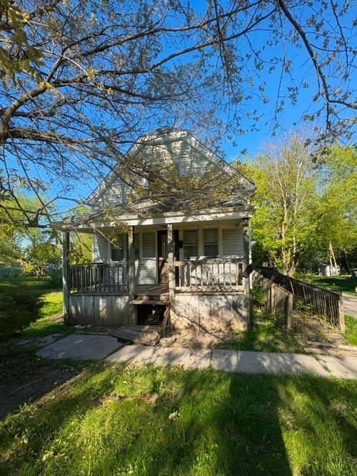 4858 N 54th St, Milwaukee, WI, 53218-4201 | Card Image