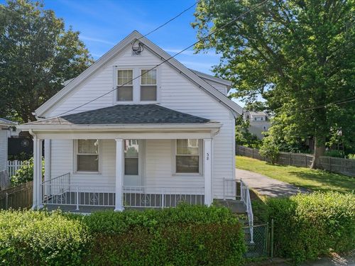 38 Farnham St, Fall River, MA, 02720-5816 | Card Image