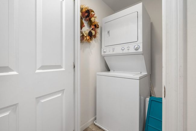 APT-6 - 105 Winnacunnet Rd, Condo with 2 bedrooms, 2 bathrooms and null parking in Hampton NH | Image 24