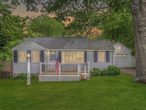 9 Silverleaf Ln, West Yarmouth, MA, 02673-4781 | Card Image