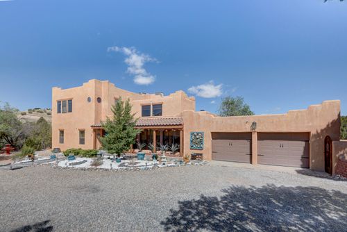 29 Sandia Ln, Placitas, NM, 87043-9203 | Card Image