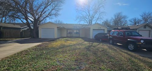 1521 E Fortuna St, Wichita, KS, 67216-1634 | Card Image