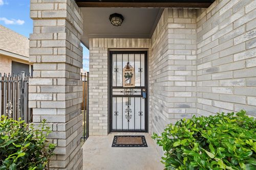 1010 Hayworth Ave, Duncanville, TX, 75137-4750 | Card Image