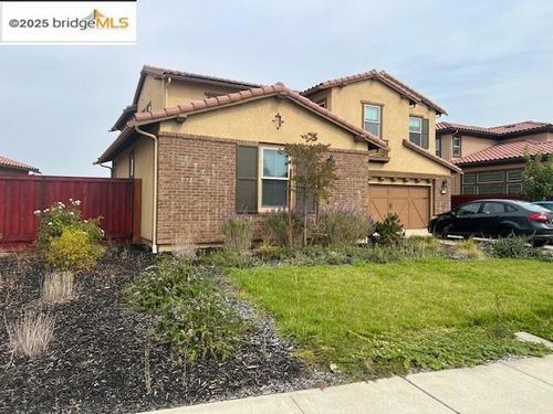 3745 Castellina Way, Manteca, CA, 95337-8458 | Card Image