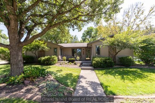 1603 Spruce Rd, Grand Island, NE, 68801-7003 | Card Image