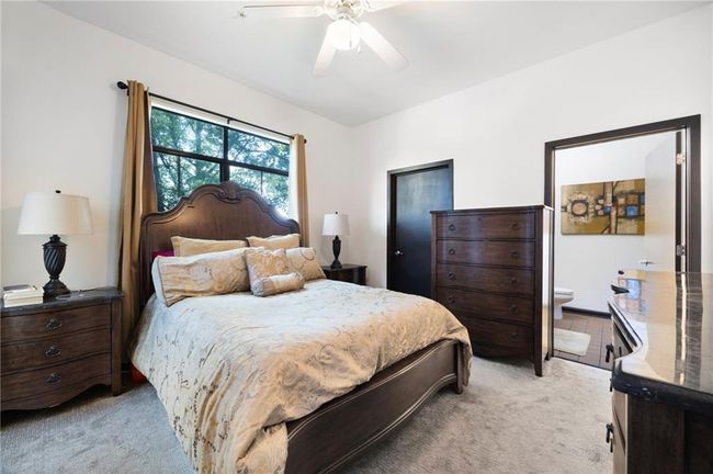 UNIT-2605 - 5300 Peachtree Rd, Condo with 2 bedrooms, 2 bathrooms and 2 parking in Chamblee GA | Image 10