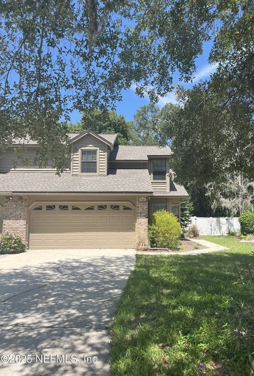 a-2067 Natures Bend Dr, Fernandina Beach, FL, 32034-4604 | Card Image