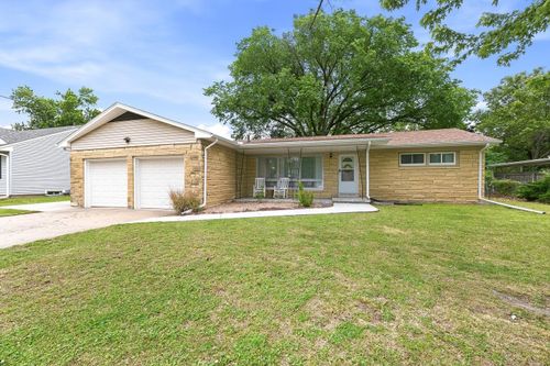 1202 Harrison St, Newton, KS, 67114-4834 | Card Image
