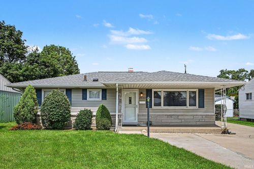 2633 Edison Rd, South Bend, IN, 46615-3503 | Card Image