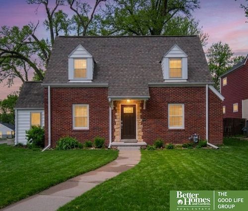2002 N 55th St, Omaha, NE, 68104-4238 | Card Image