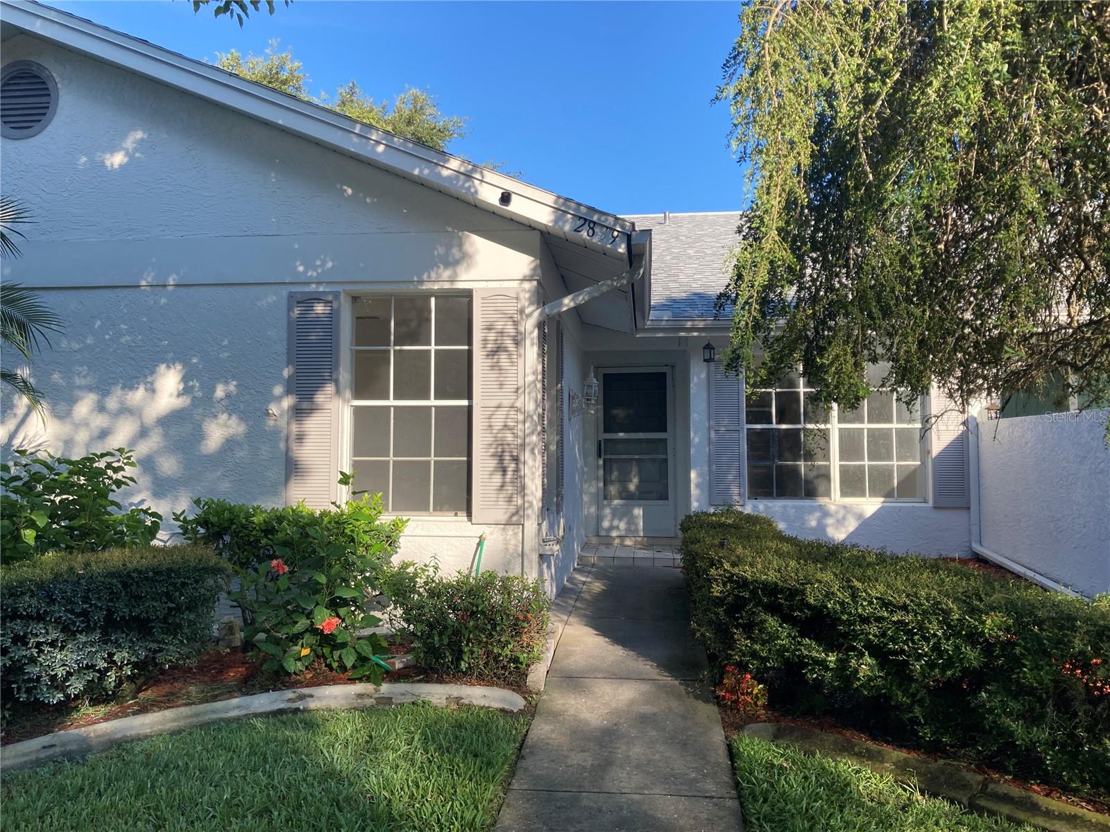Featherstone Dr, Holiday, FL 34691