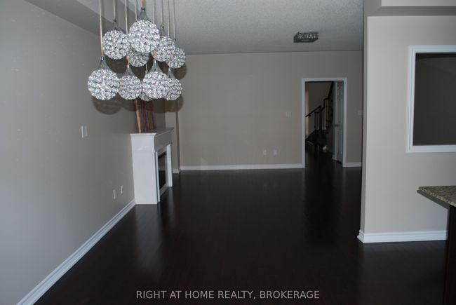 60 Zachary Pl, House attached with 4 bedrooms, 3 bathrooms and 2 parking in Vaughan ON | Image 12