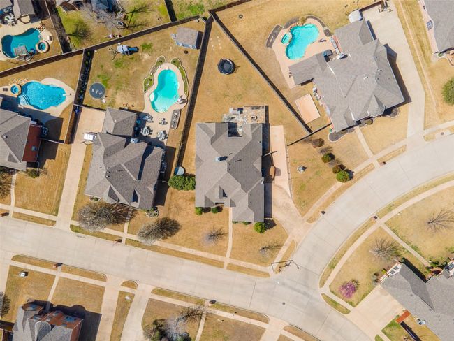 1801 Rim Rock Trl, House other with 3 bedrooms, 2 bathrooms and null parking in Mansfield TX | Image 26