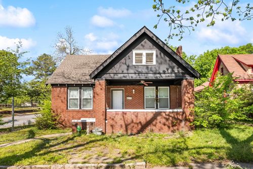 1424 Wolfe St, Little Rock, AR, 72202-5308 | Card Image