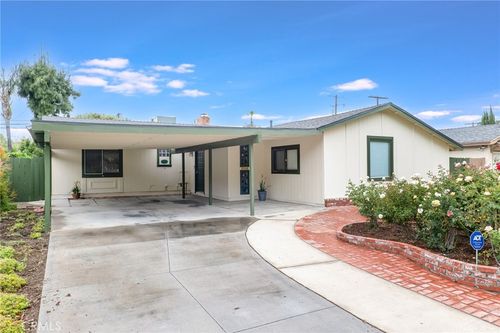 6201 Le Sage Ave, Woodland Hills, CA, 91367-5922 | Card Image