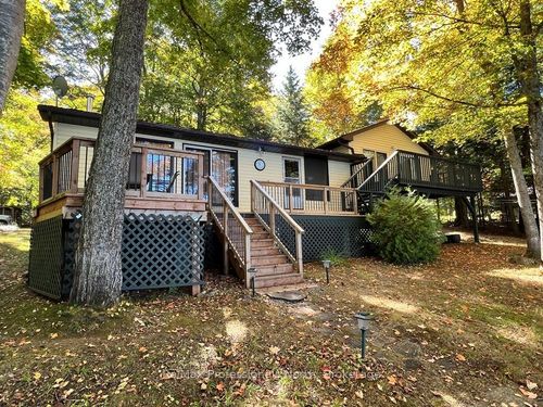 1711 Buxton Road, Dysart et al, ON, K0L1X0 | Card Image