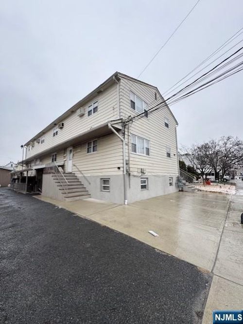 115 Gaston Ave, Garfield, NJ, 07026-1255 | Card Image