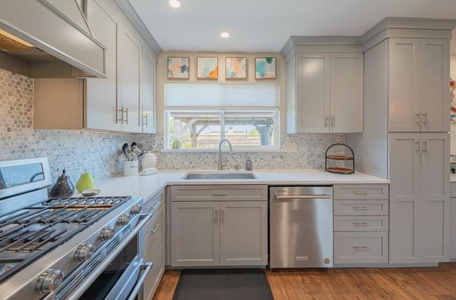3035 King Cir, House other with 3 bedrooms, 1 bathrooms and 2 parking in Marina CA | Image 15
