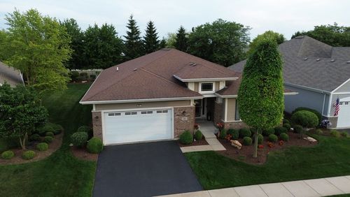 2951 Chevy Chase Ln, Naperville, IL, 60564-6021 | Card Image