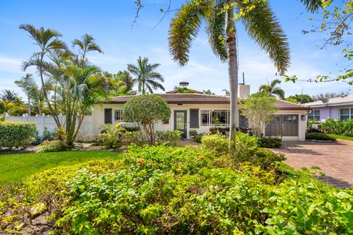 124 Bonnie Briar Ln, Delray Beach, FL, 33444-4150 | Card Image