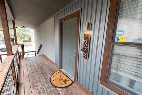 1358 S 12th St, Waco, TX, 76706-2154 | Card Image