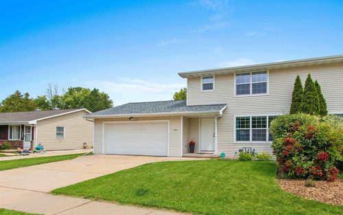 458 S St Bernard Drive, DE PERE, WI, 54115 | Card Image