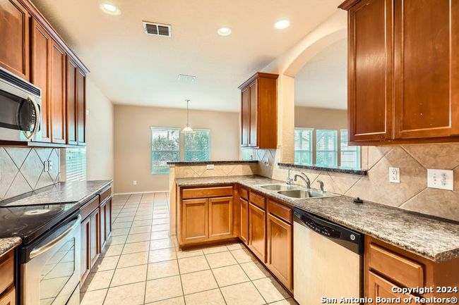 3116 Mason Crk, House other with 4 bedrooms, 3 bathrooms and null parking in Schertz TX | Image 9