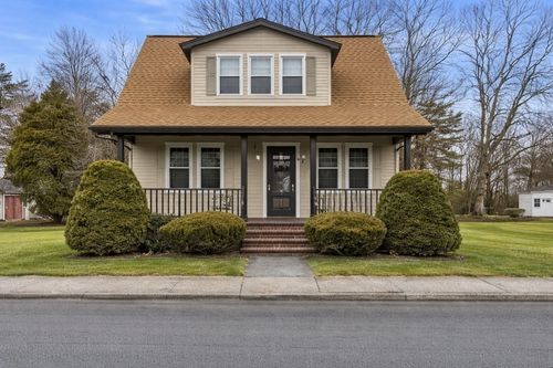 41 Fremont St, Taunton, MA, 02780-2326 | Card Image
