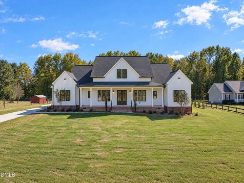 9389 Nc-210, Four Oaks, NC, 27524 | Card Image