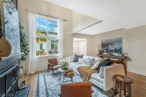 105-2471 Old Forge Ln, Las Vegas, NV, 89121-1056 | Card Image