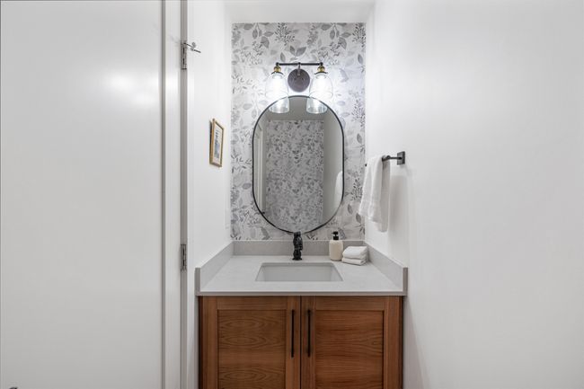 323 - 95 Moody St, Townhouse with 2 bedrooms, 3 bathrooms and 2 parking in Port Moody BC | Image 25