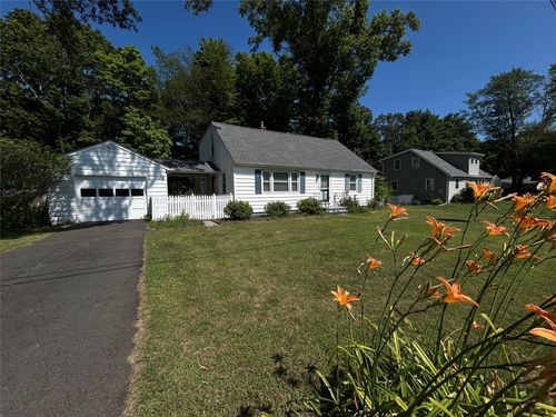 1 Huguenot Rd, Tillson, NY, 12486-1502 | Card Image