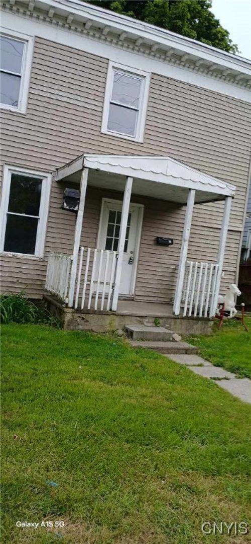 42 E Cayugo St Street, Oswego-City, NY, 13126 | Card Image