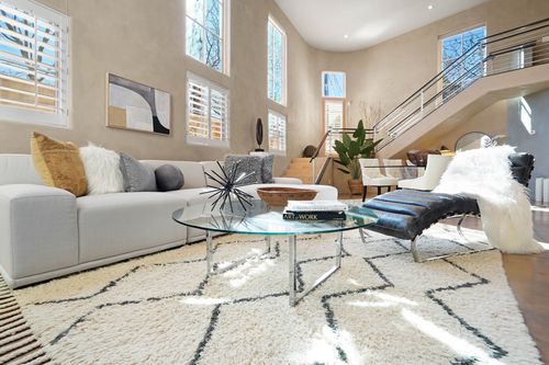 998 Old Pecos Trl, Santa Fe, NM, 87505-0394 | Card Image