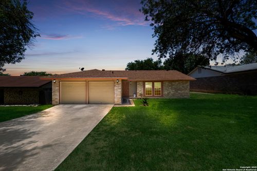 1027 Gallatin Dr, San Antonio, TX, 78245-1366 | Card Image