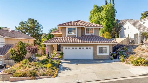 28741 Park Woodland Pl, Santa Clarita, CA, 91390 | Card Image