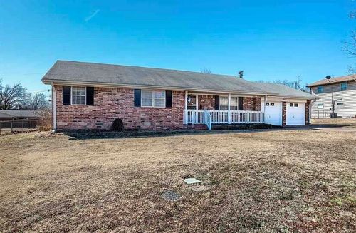 623 W Hartwood Ave, Stillwater, OK, 74075-1416 | Card Image