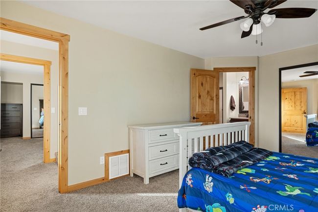 29230 Lakeview Ln, House other with 3 bedrooms, 3 bathrooms and null parking in Cedar Glen CA | Image 21