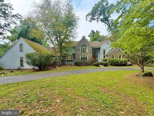 1271 Farm Rd, BERWYN, PA, 19312-2064 | Card Image