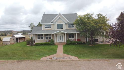 1690 N Pinion Ridge Dr, Blanding, UT, 84511-2033 | Card Image