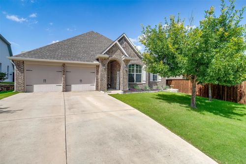 404 Bluffside Trl, Benbrook, TX, 76126-1412 | Card Image