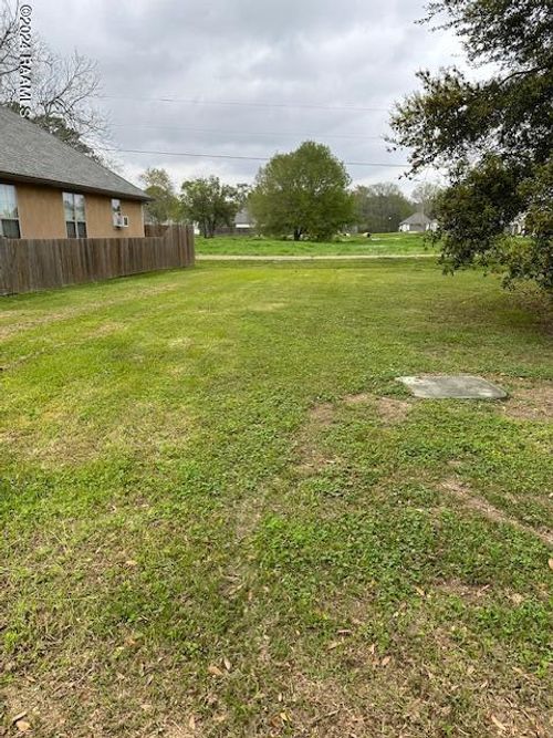 136 Chimney Rock Blvd, Lafayette, LA, 70508-8064 | Card Image