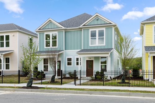 580 W 35th St, Chattanooga, TN, 37410-1300 | Card Image