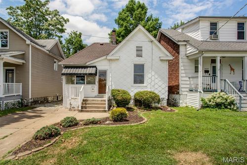 2617 Sutton Blvd, Maplewood, MO, 63143-2117 | Card Image
