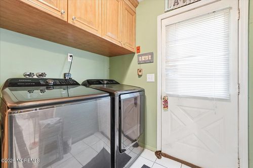 980 Fischer Blvd, Toms River, NJ, 08753-3843 | Card Image