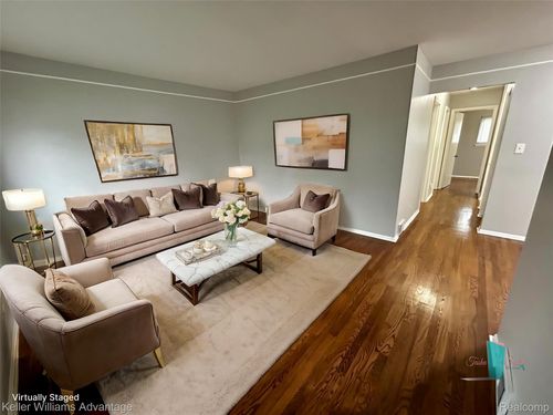 12651 Coyle St, Detroit, MI, 48227-2510 | Card Image